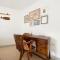 Spacious Home Sleeps 6 Short Walk to Port Isaac Village & Stunning Views
