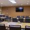 Fairfield Inn & Suites by Marriott New York Queens/Fresh Meadows - Queens