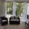 2 Bed Flat-Sleeps 4-Pets-Parking-Marina Duquesa