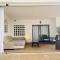 2 Bed Flat-Sleeps 4-Pets-Parking-Marina Duquesa