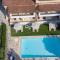 Villa-Toula