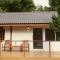 Baan Daeng Resort บ้านรักไทย
