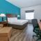 Baymont Inn & Suites by Wyndham Glen Rose