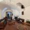 Il Convento Ancient Apartment with private garden