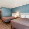 WoodSpring Suites Bakersfield Airport