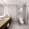 Hilton Indianapolis Hotel & Suites