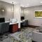 DoubleTree Suites by Hilton Charlotte/SouthPark - Charlotte