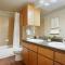 Dual Urban Oasis 8BR in Vibrant North Loop Hub - Austin