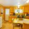 Cozy Interlochen Cabin with Dock 1 Mi to Green Lake - Interlochen