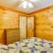 Cozy Interlochen Cabin with Dock 1 Mi to Green Lake
