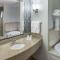 Hilton Garden Inn Lake Forest Mettawa