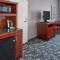 Hilton Garden Inn Lake Forest Mettawa