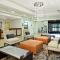 DoubleTree by Hilton Mahwah