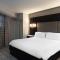 Hilton Garden Inn Portsmouth Downtown - Портсмут