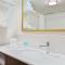 Hampton Inn & Suites Atlanta Buckhead Place