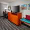 Hampton Inn & Suites Mobile I-65@ Airport Boulevard - Мобил