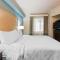 Homewood Suites by Hilton Bonita Springs - Bonita Springs