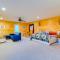 Quiet Murphy Hideaway with Decks and Outdoor Fireplace - Мерфи