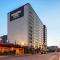 DoubleTree Suites by Hilton Minneapolis Downtown