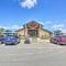 Lakefront!!! 4BR/3BA , sauna, private dock, boat..