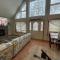 Lakefront!!! 4BR/3BA , sauna, private dock, boat..
