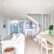 Pearl, Designer Beachfront Retreat, Semaphore Park