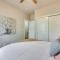 Stunning Peyton Retreat with Game Room, Private Yard - Shirley