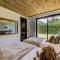 Chalet Red Fox