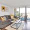 MODERN LUXE APT just 10 MINS from TOWER BRIDGE! EASY ACCESS TO TUBE AND BUS - Londýn