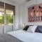 Hidden Gem: 2BR Artistic Retreat in Glyfada Center - Atény