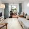 Casablanca 46 Oasis Properties - Nerja