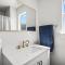 The Heritage Hideaway Sweeping Views Games & More