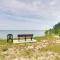 Pet-Friendly Lake Erie Cottage - Walk to the Water
