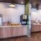 Fairfield Inn & Suites by Marriott Fort Worth Southwest at Cityview - Fort Worth