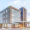 Home2 Suites By Hilton Rock Hill - 岩石丘