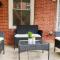Charming 1BDR In Central Rittenhouse Square With Patio Hosted by StayRafa - Filadelfie