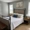 Birdie Mae - 2 bedroom House in DT Hamilton