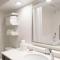 Hampton Inn Charleston-Southridge