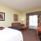 Hampton Inn & Suites Moline-Quad City Int'l Aprt - Молин