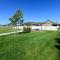 CDA Hideaway 4 bed 3 Bath Modern Mid Term Rental