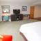 Hampton Inn- Suffolk