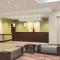 DoubleTree by Hilton Hotel Grand Rapids Airport - 大急流城