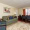 DoubleTree by Hilton Hotel Grand Rapids Airport