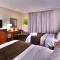 Embassy Suites by Hilton Denver Central Park - Денвер