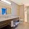 Home2 Suites By Hilton Naples I-75 Pine Ridge Road