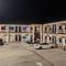 Express Inn & Suites