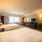 Hampton Inn & Suites Boston Crosstown Center - Boston