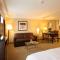 Hampton Inn & Suites Boston Crosstown Center - Boston