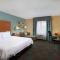 Hampton Inn & Suites Canton - North Canton