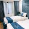 Senior Hotel 2